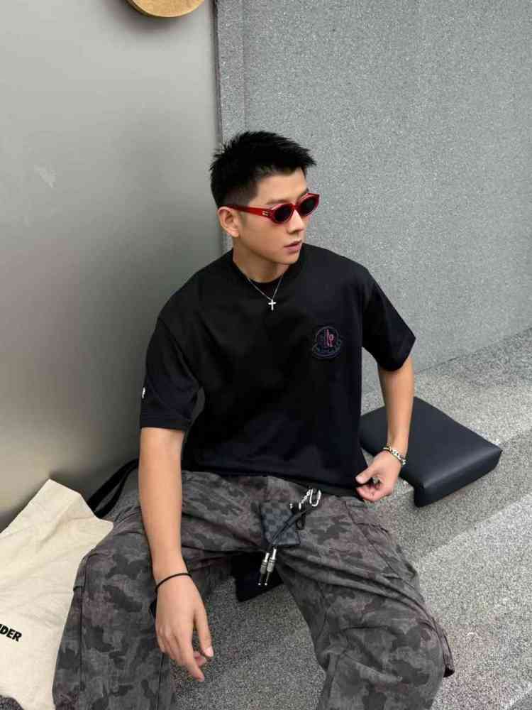 Moncler Black Premium Quality Baggy FIt T-shirt-4