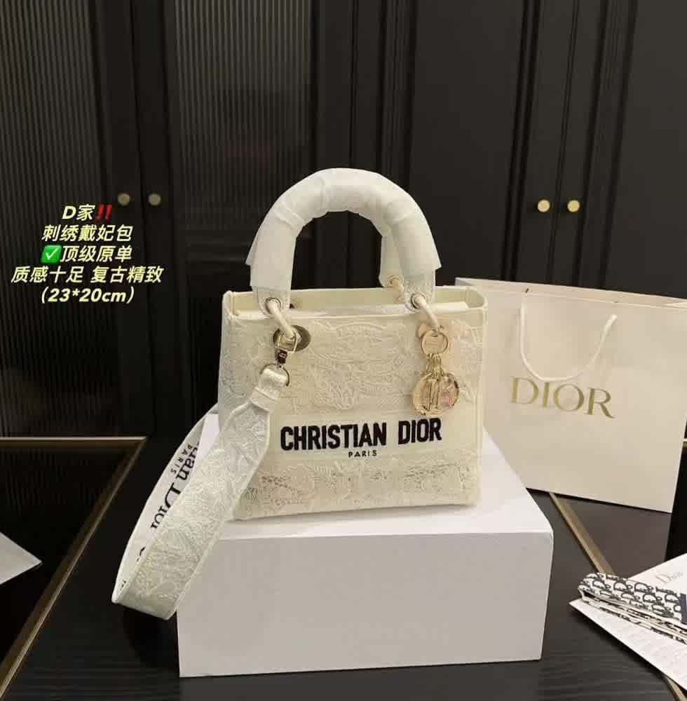 Christian Dior D Lite White Embroidered Handbag-thumb-1