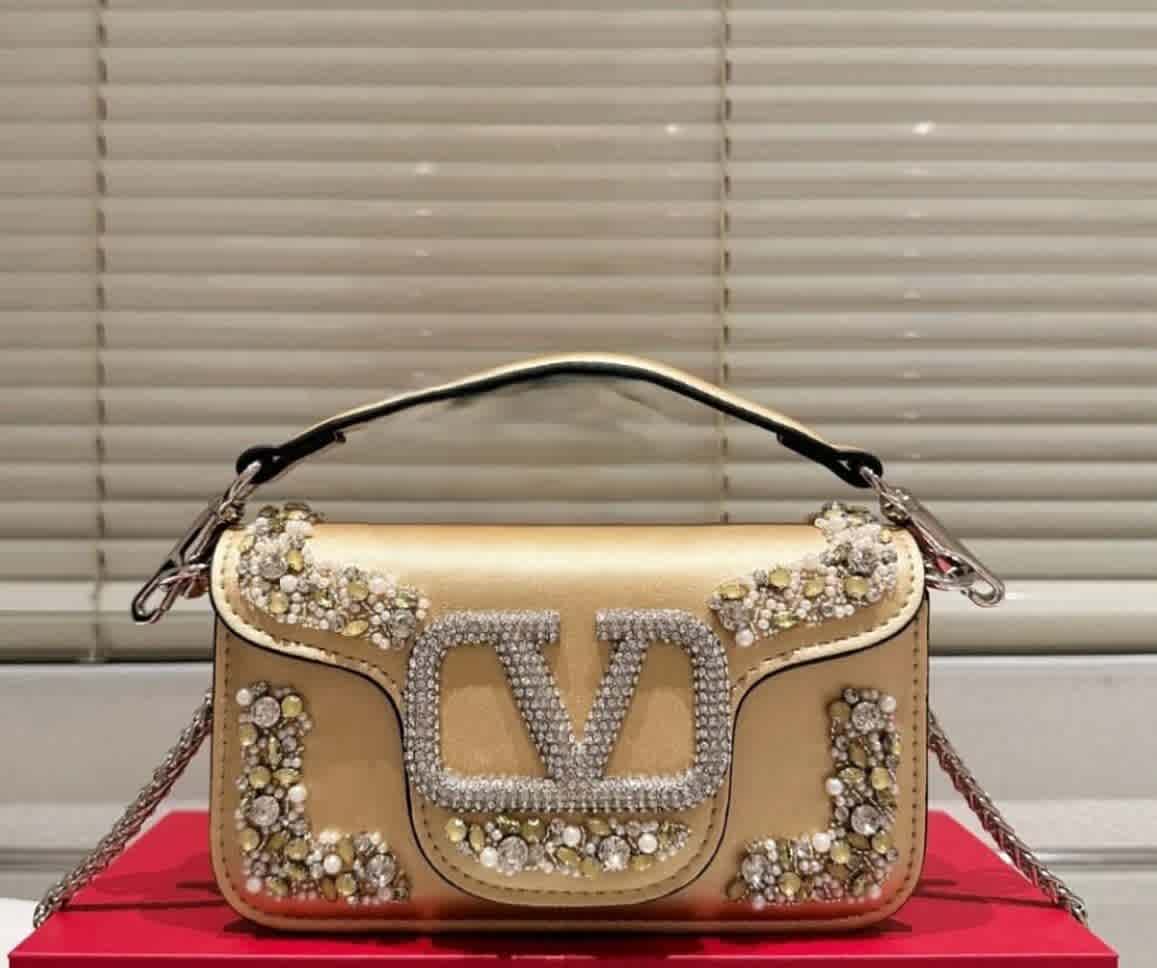 Peach Valentino Garavani Pink Small Sling Bag