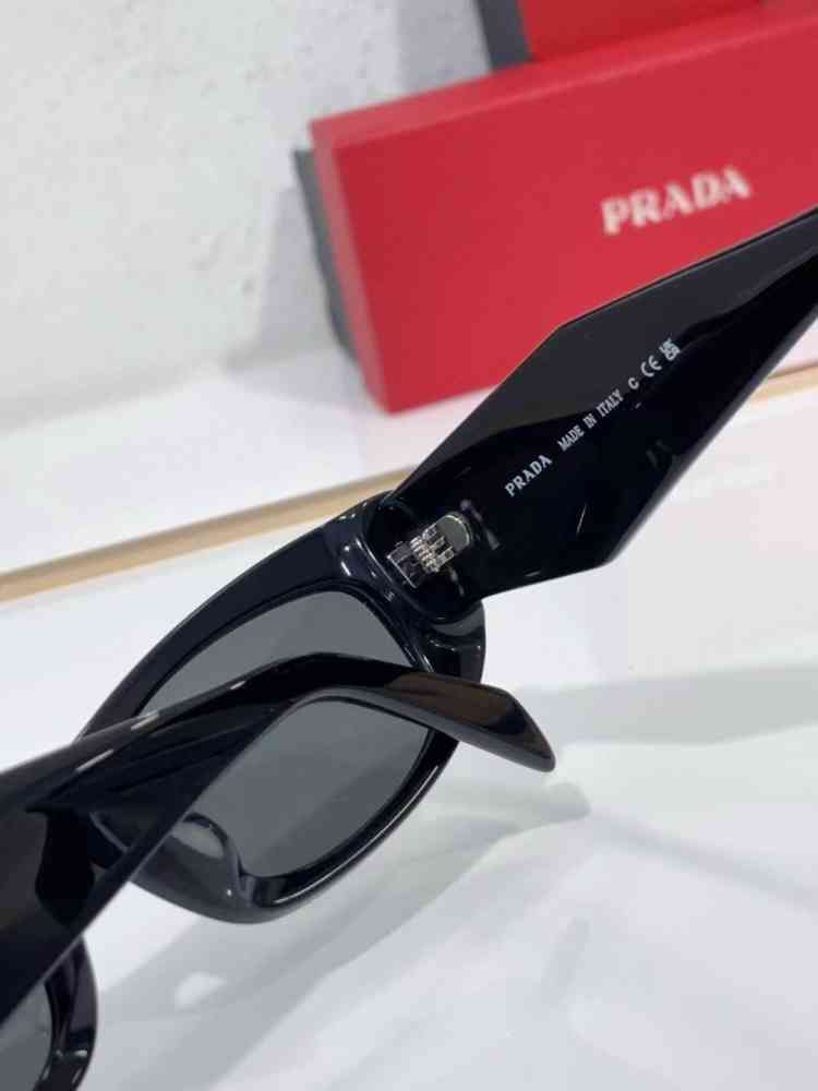Prada 18W Black Luxury Women's Sunglasses-thumb-3