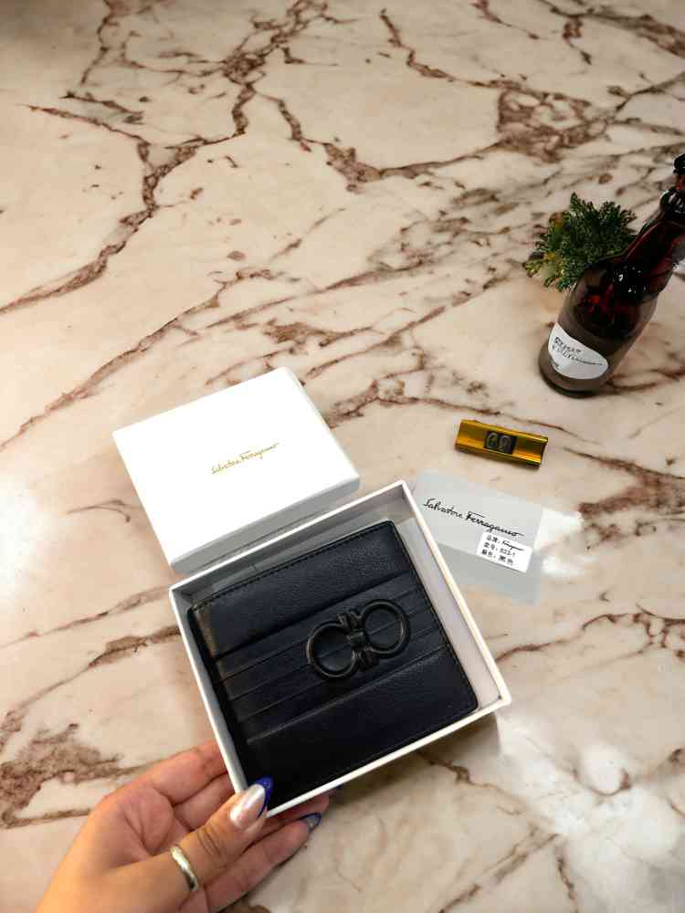 Salvatore ferragamo Black Premium Quality Wallet-thumb-2