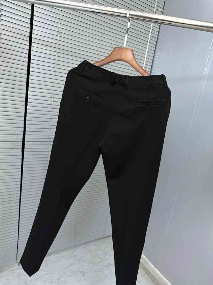 Louis Vuitton Black Premium Tuxedo Suit-6