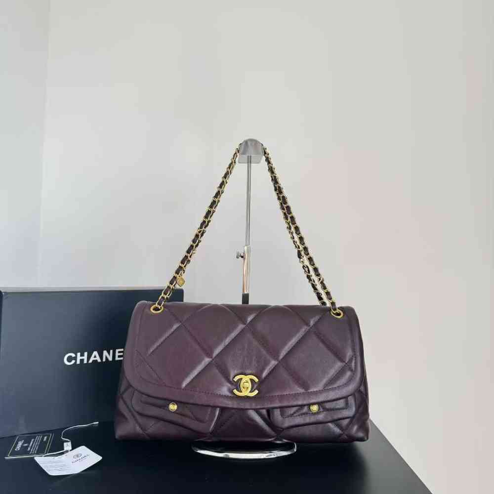 Burgundy Chanel White Cargo 25K Shoulder Bag