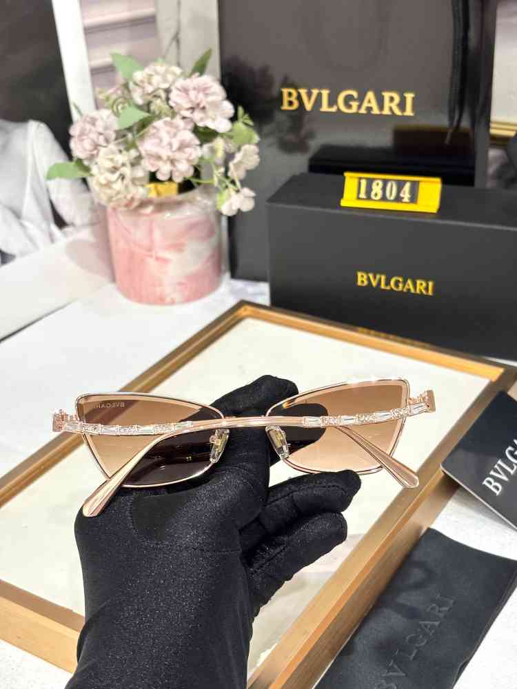 Bvlgari Rose Gold Premium Women's Sunglasses-thumb-3