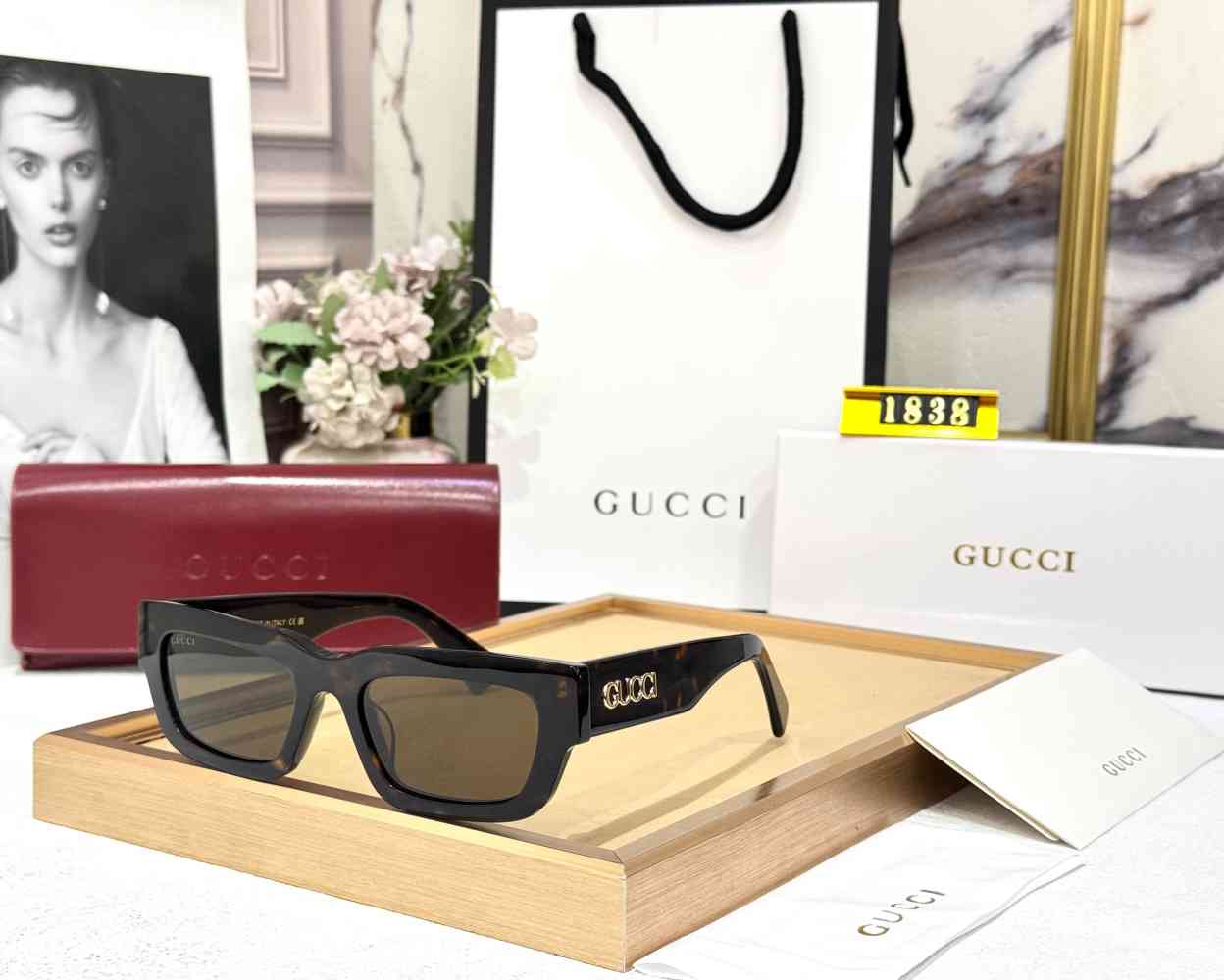 Brown Gucci Green Luxury Sunglasses
