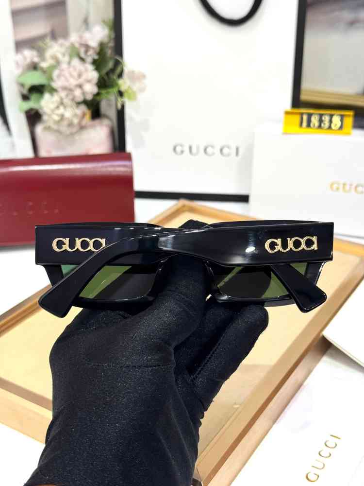 Gucci Green Luxury Sunglasses-1