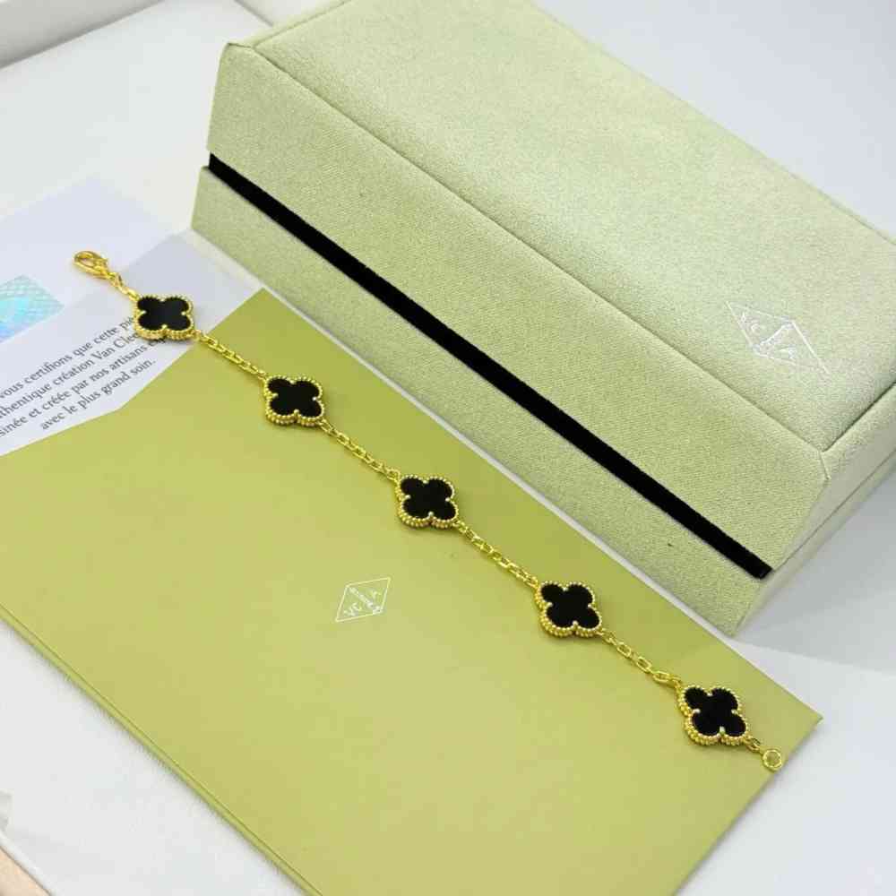 Van Cleef Alhambra Black Stone Clover Gold Color Bracelet-thumb-0