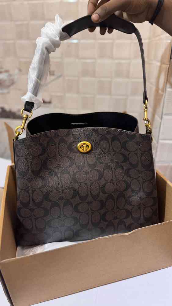 Black Coach Willow Bucket Laurel Beige Shoulder Bag