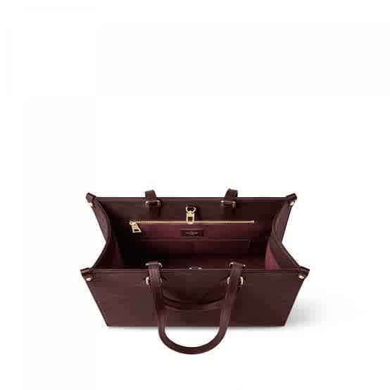 Louis Vuitton Cappucines Wine Tote Bag-2