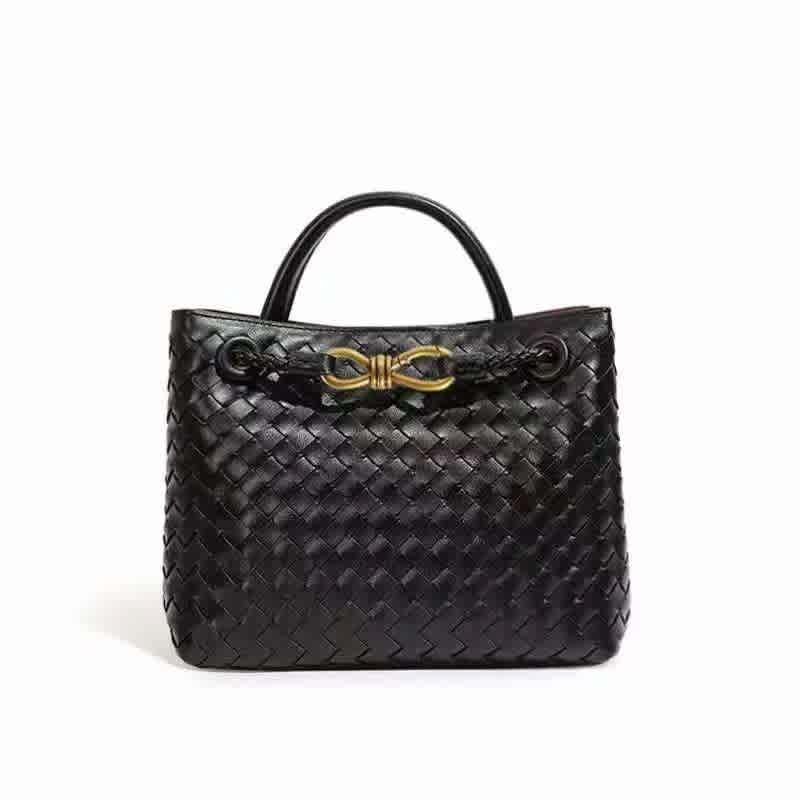 Black Bottega Veneta Andiamo Wine Leather Bag
