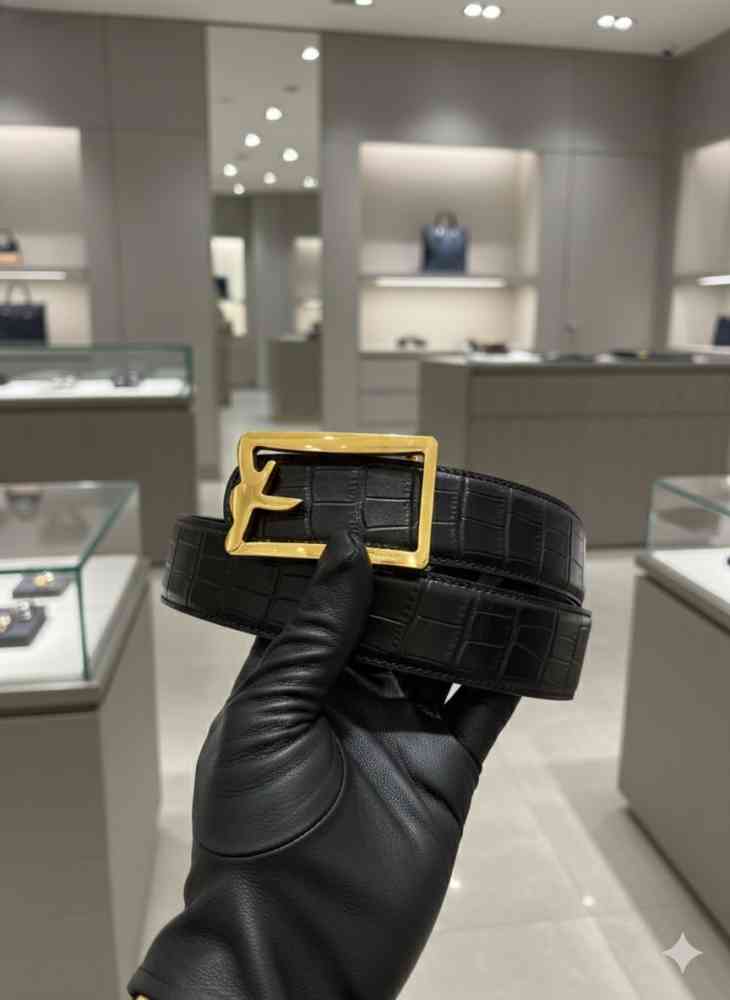 Salvatore Ferragamo Golden & Black Premium Quality Leather Belt-thumb-2
