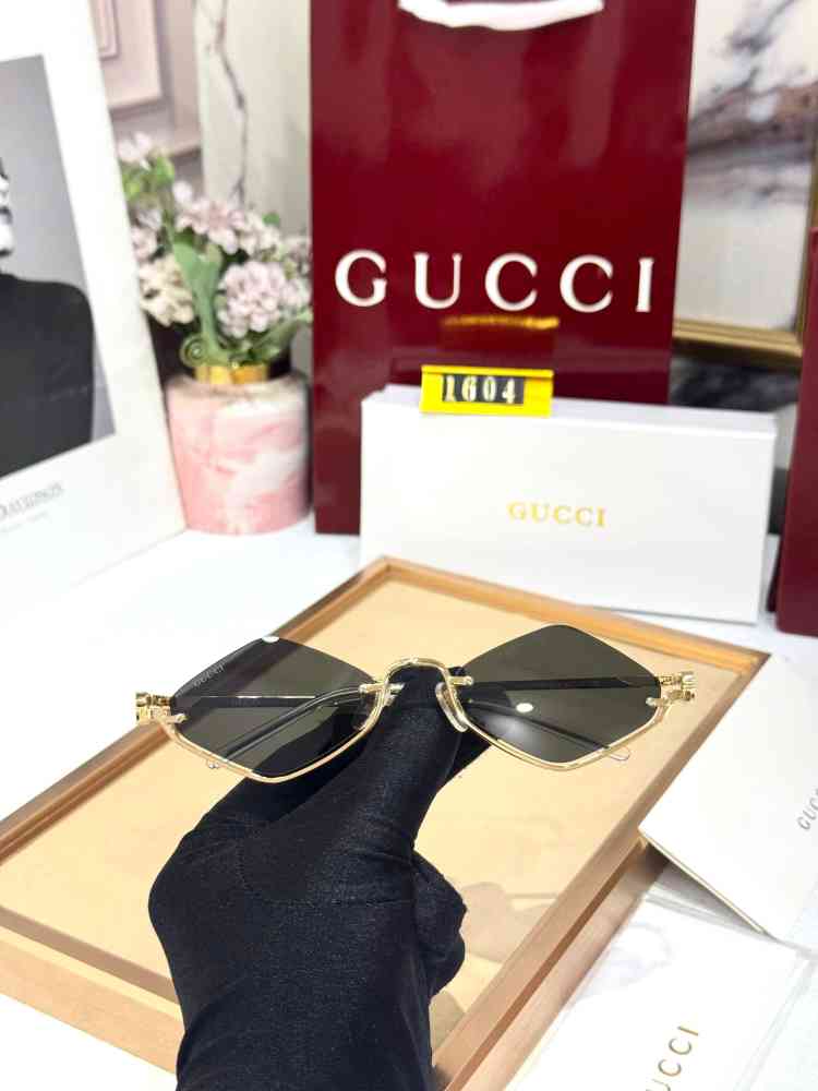 Gucci Black Women's Sunglasses-thumb-1