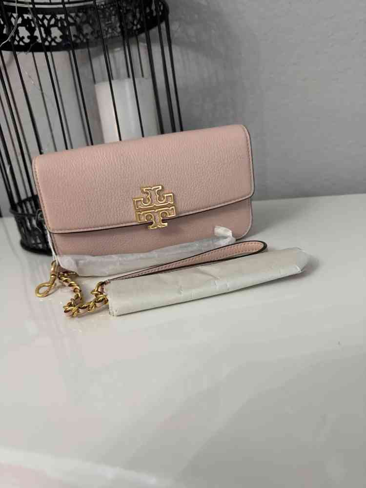 Pink Tory Burch Britten Chain Wallet Black Wristlet Sling Bag