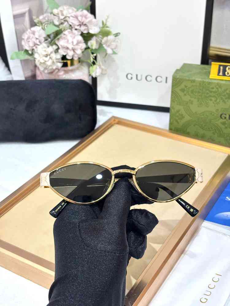 Gucci Black GG Women's Sunglasses-thumb-2
