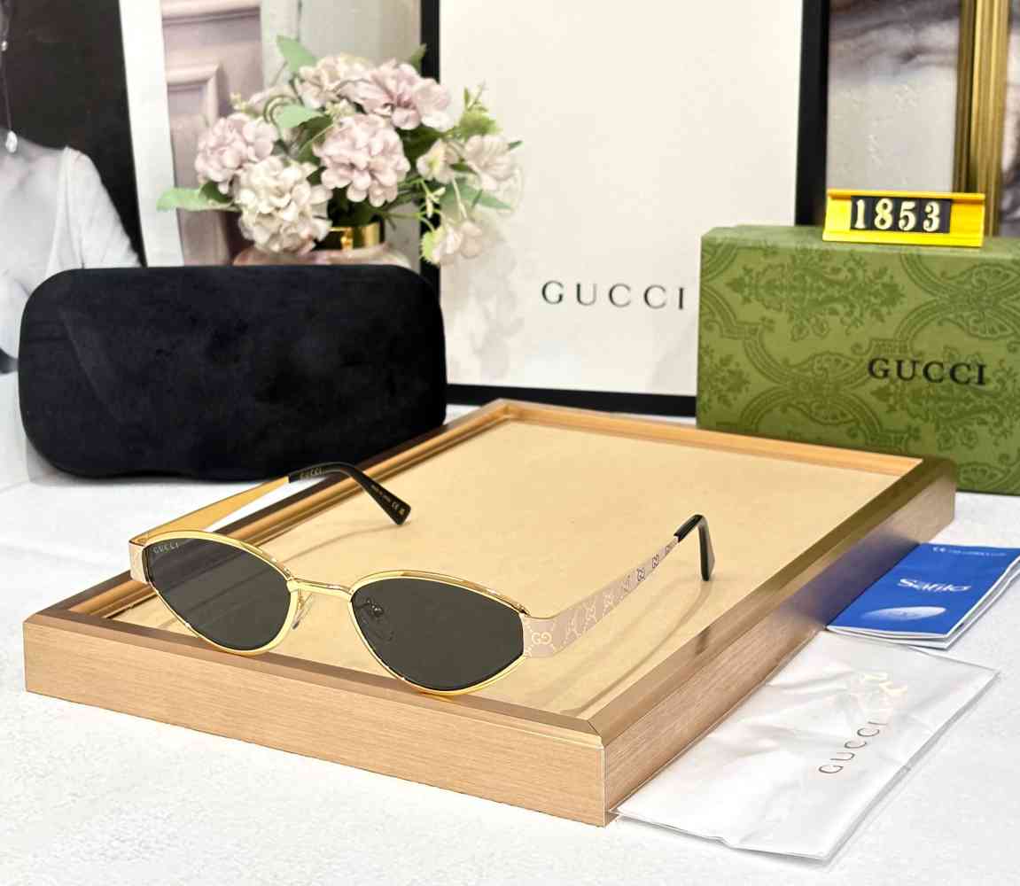Black GG Women's Sunglasses Gucci Black GG Women's Sunglasses