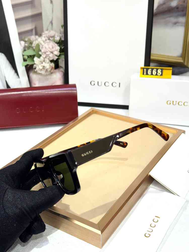 Gucci Green Premium Sunglasses-thumb-1