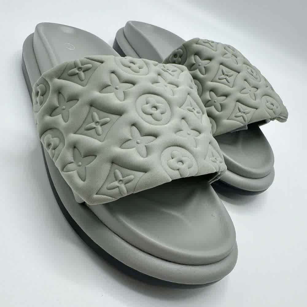 Louis Vuitton Pool Pillow Mule Grey Flat-thumb-2