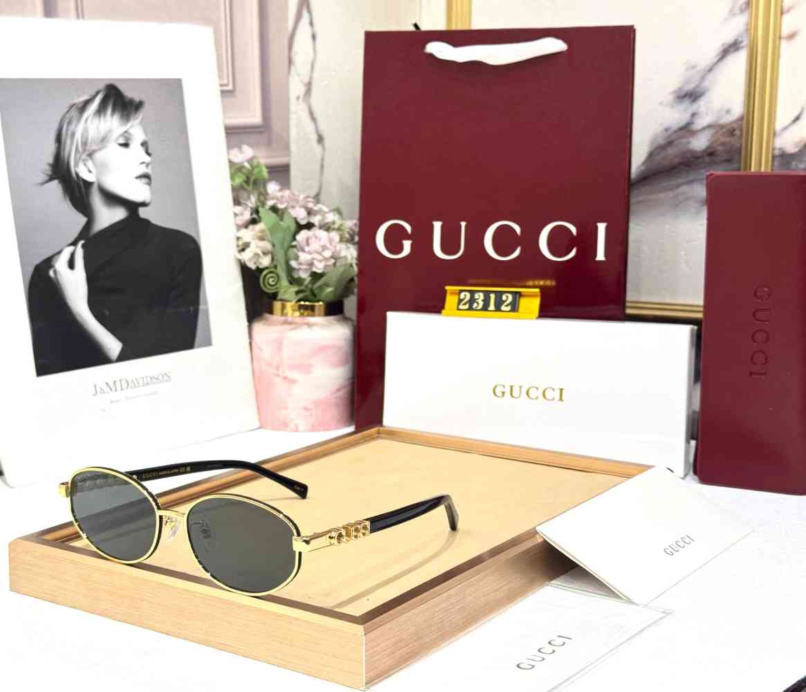 Gucci Black GG Women's Sunglasses-thumb-1