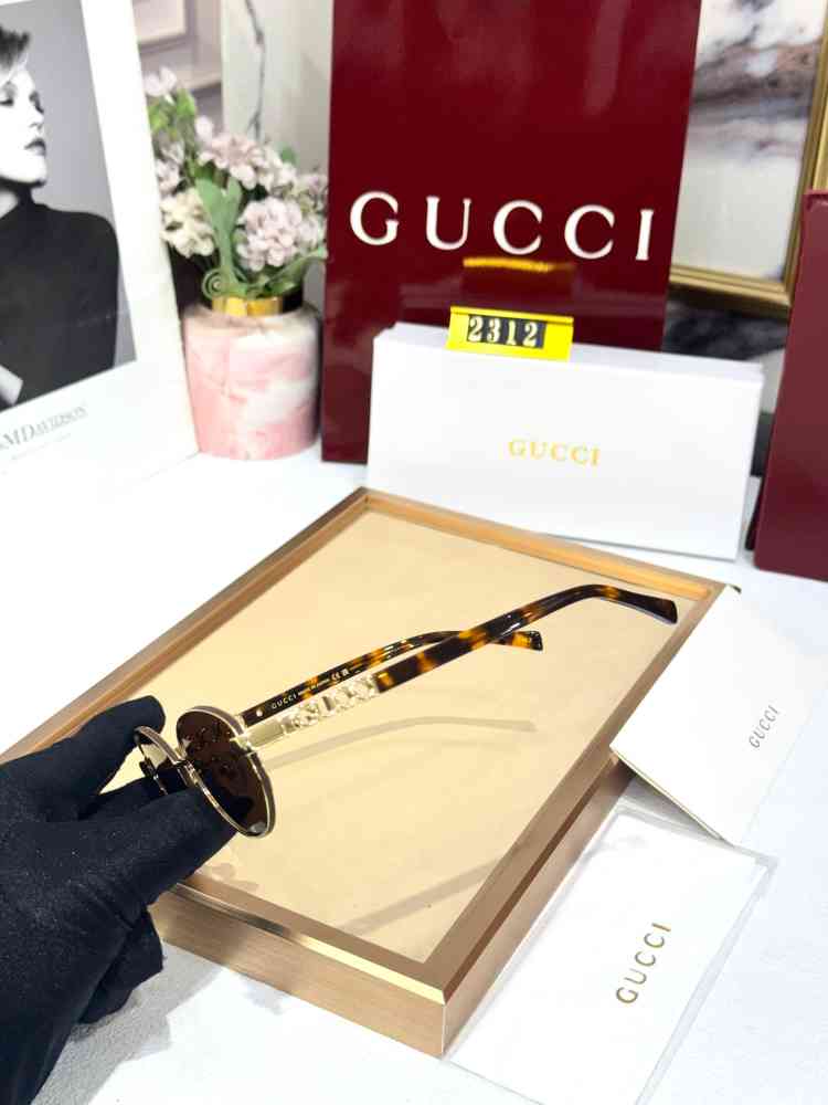 Gucci Brown GG Women's Sunglasses-2