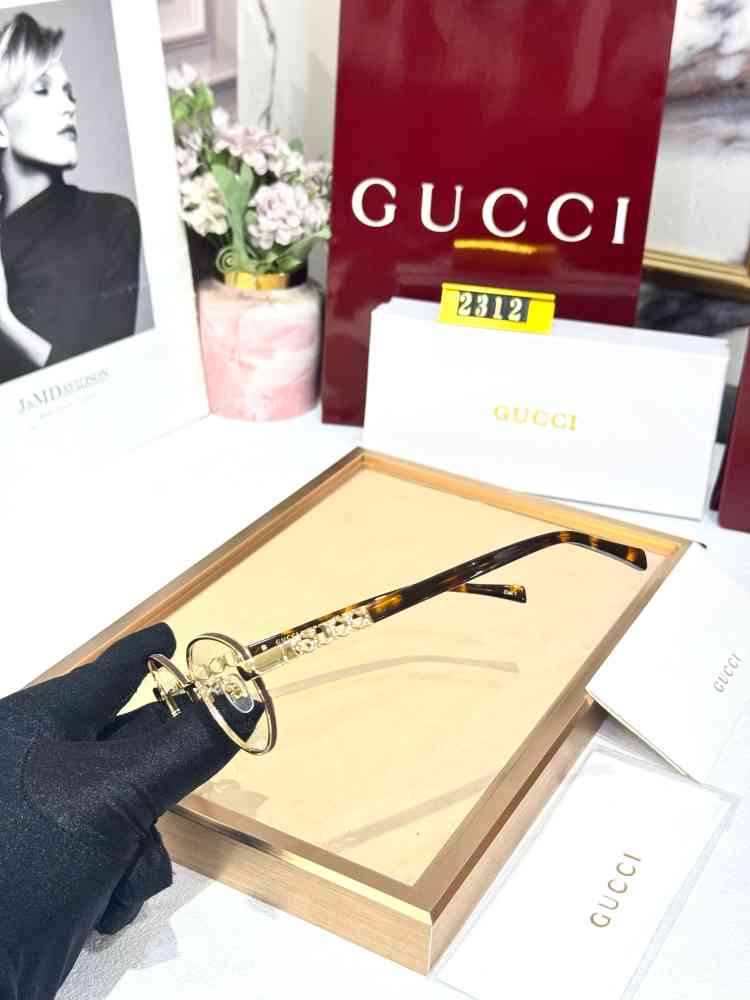 Gucci White GG Women's Sunglasses-3