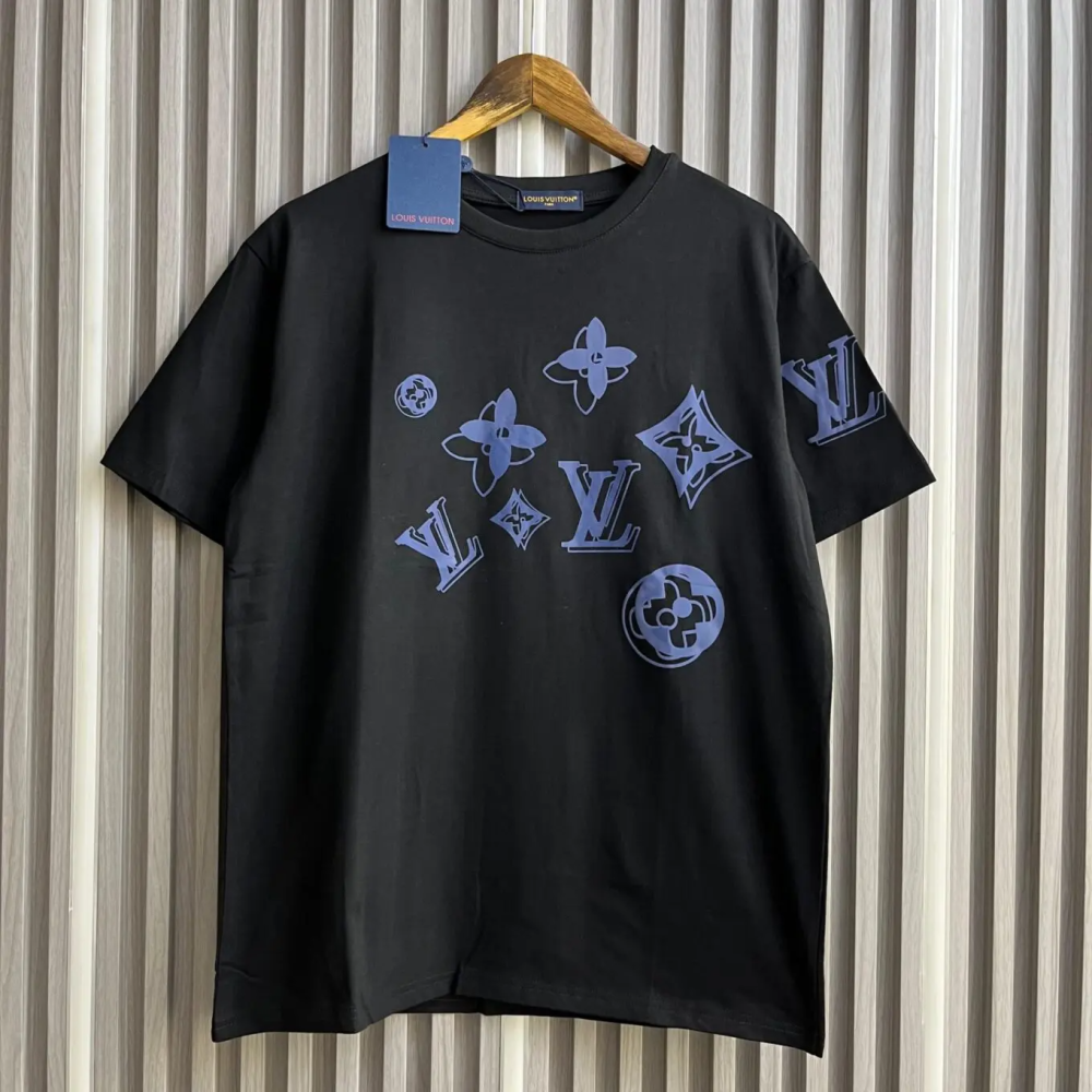Louis Vuitton Black Premium Quality T-Shirt-thumb-0