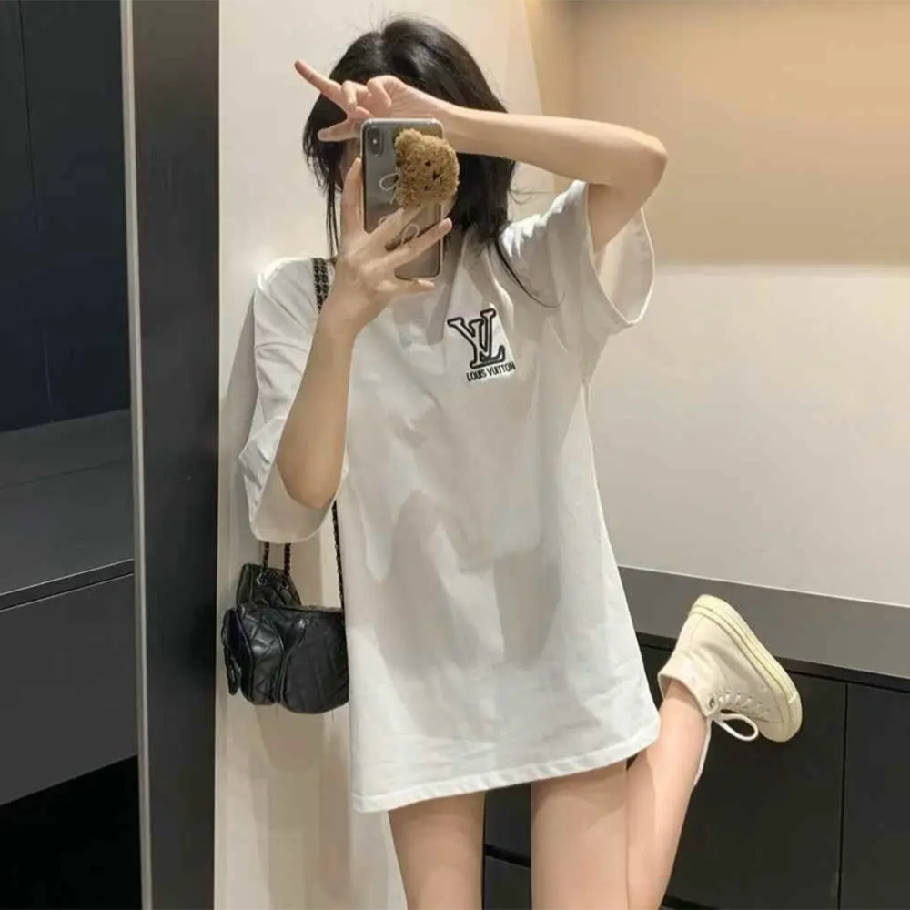 Louis Vuitton White Premium Quality T-Shirt-thumb-0