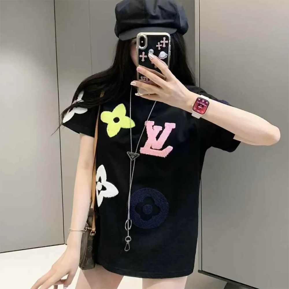 Louis Vuitton Black Premium Quality T-Shirt-thumb-0