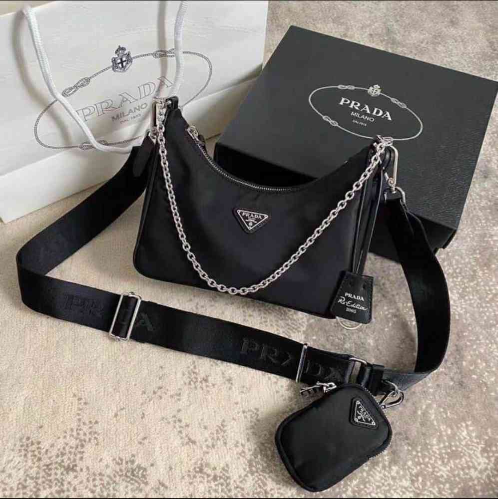 Prada Re/edition Black Sling Bag-thumb-0