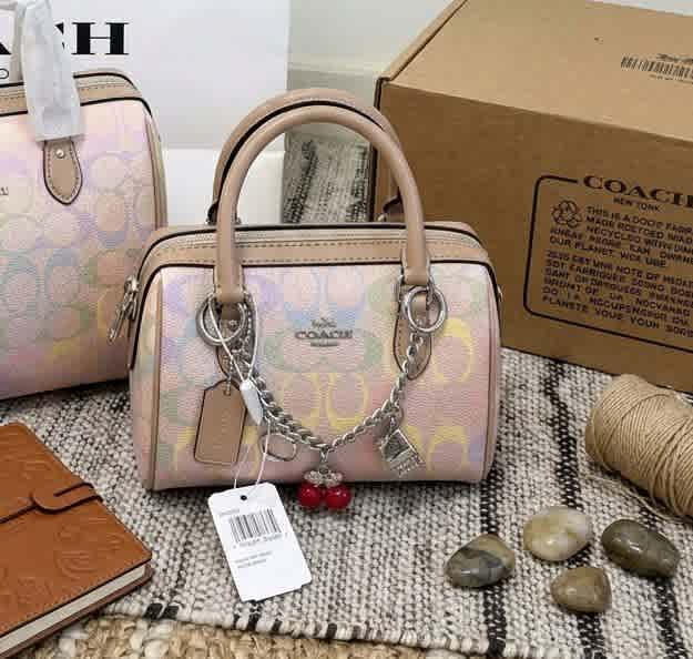 Coach Willow Laurel Multi Premium HandBag-thumb-0