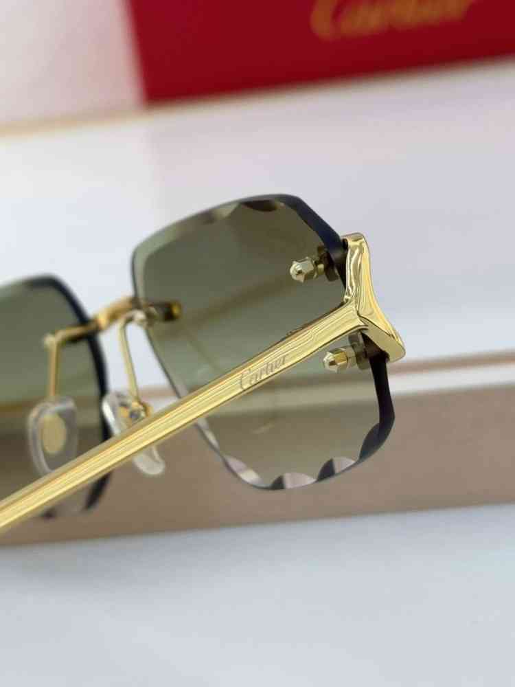 Cartier Colour Changing Lens Green Premium Sunglasses-3