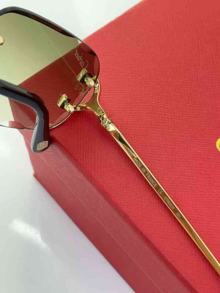 Cartier Colour Changing Lens Green Premium Sunglasses-6
