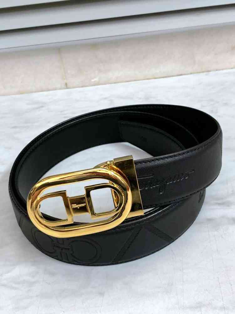 Salvatore Ferragamo Golden & Black Premium Quality Leather Belt-thumb-2