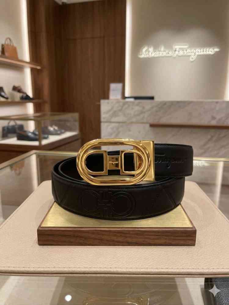 Salvatore Ferragamo Golden & Black Premium Quality Leather Belt-thumb-0
