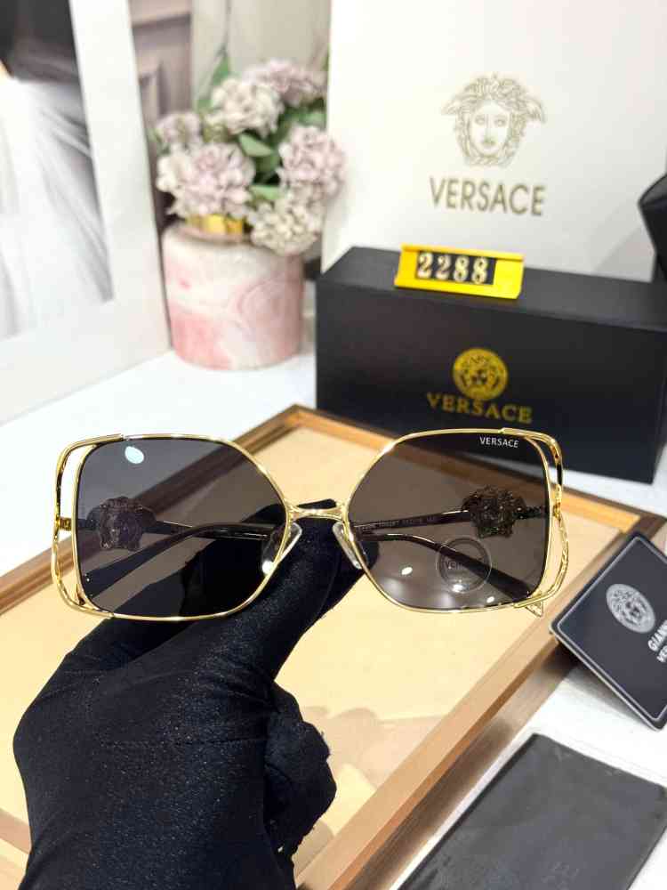 Versace Black Premium Women's Sunglasses-thumb-2