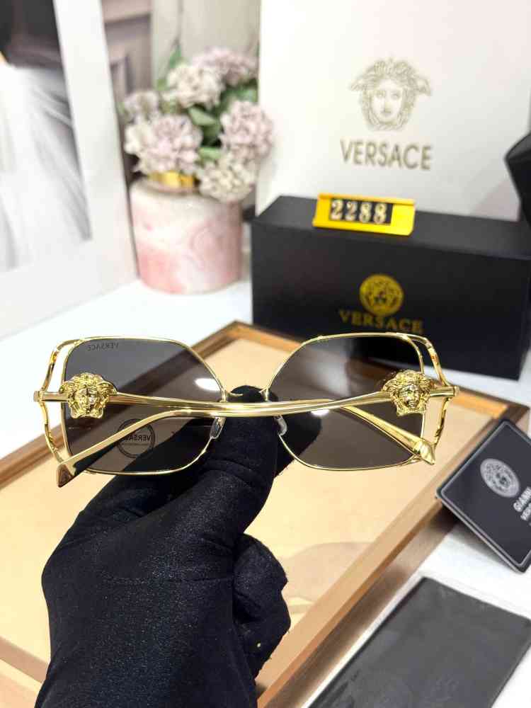 Versace Black Premium Women's Sunglasses-thumb-4