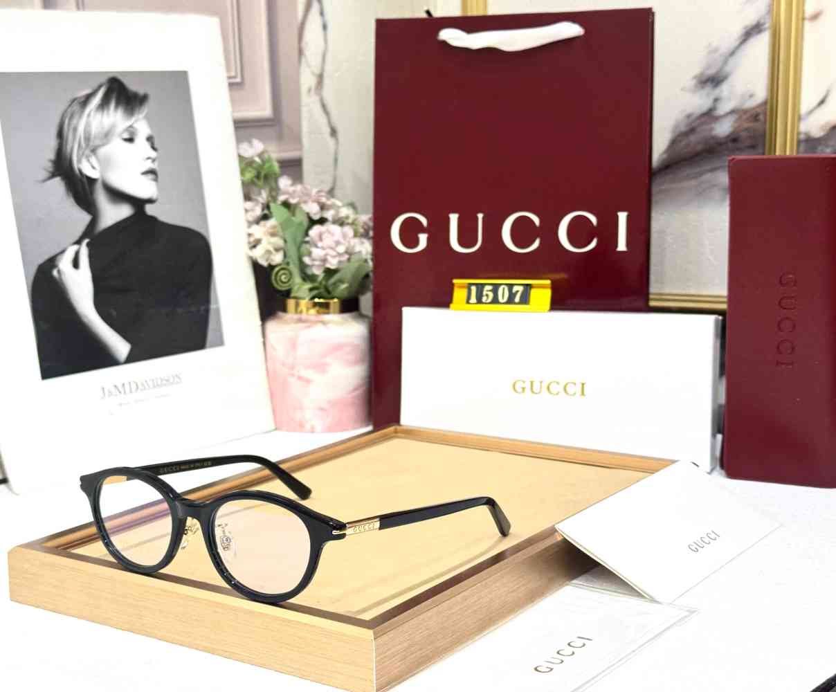 Gucci Black GG Women's Sunglasses-thumb-0