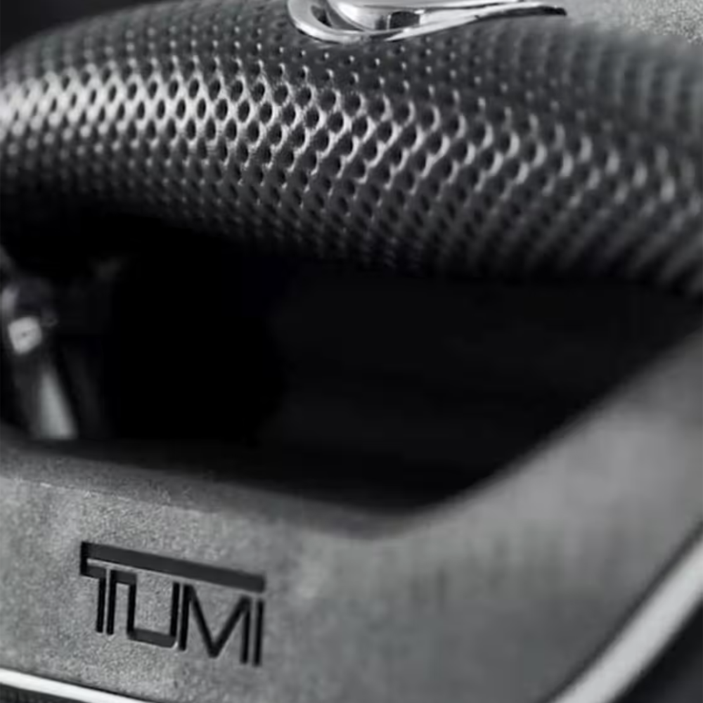 Tumi Arrive Larson 14" Black Backpack-6