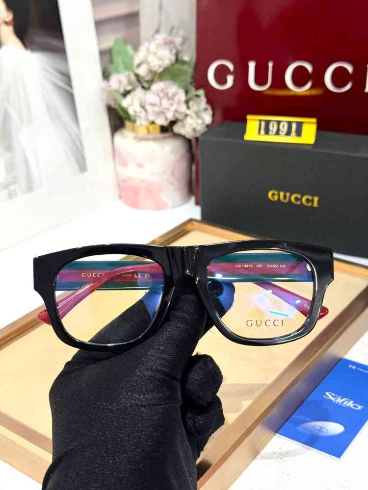 Gucci Black GG Women's Sunglasses-thumb-1