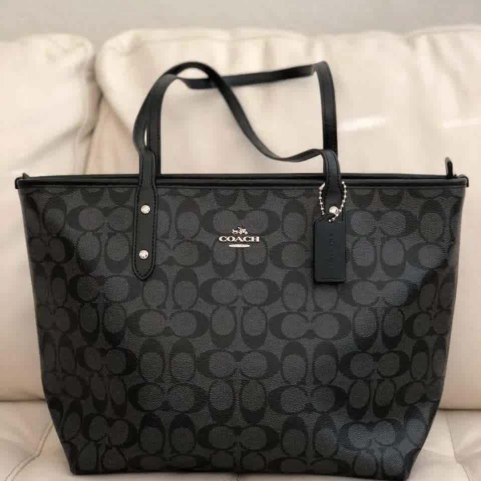 Black Coach City Beige Premium Tote Bag
