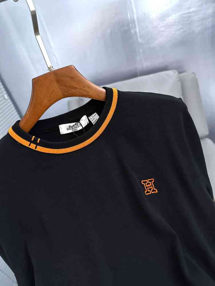 Hermes Black Premium Quality T-shirt-thumb-2
