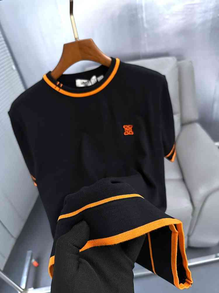 Hermes Black Premium Quality T-shirt-thumb-4