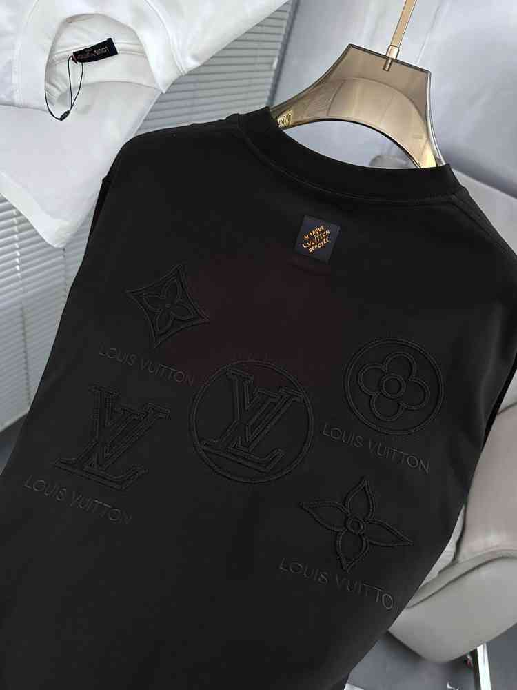 Louis Vuitton Black Embroidery Logo Premium T-shirt-5
