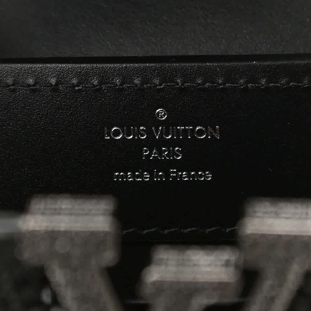 Louis Vuitton Capucines BB Black Handbag-4