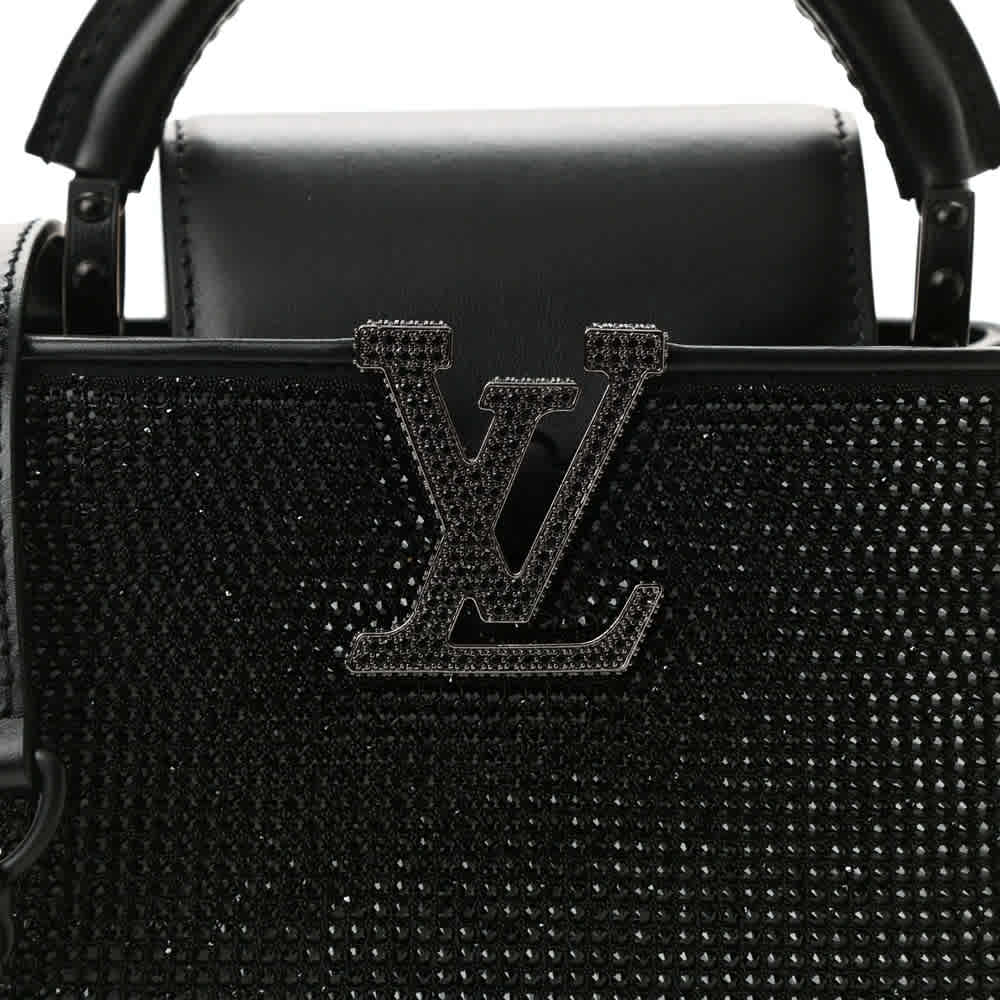 Louis Vuitton Capucines BB Black Handbag-3