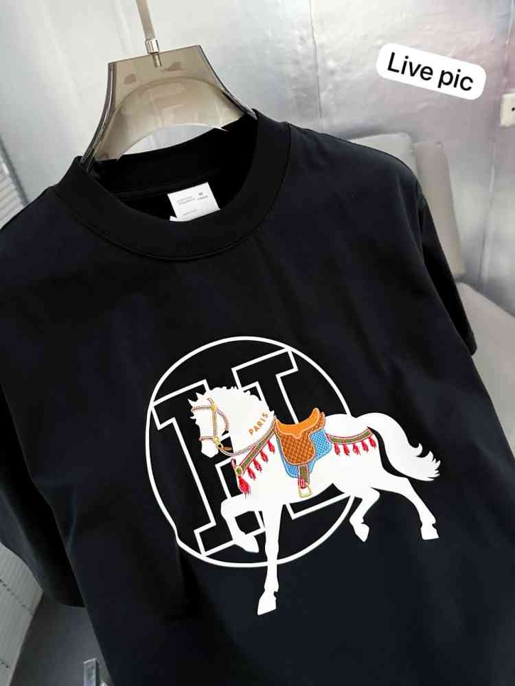 Hermes Black Premium Quality T-shirt-thumb-1