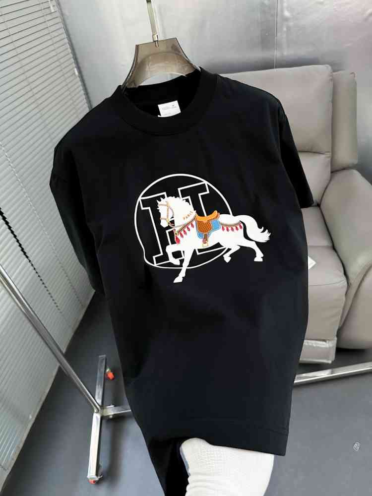 Hermes Black Premium Quality T-shirt-thumb-0