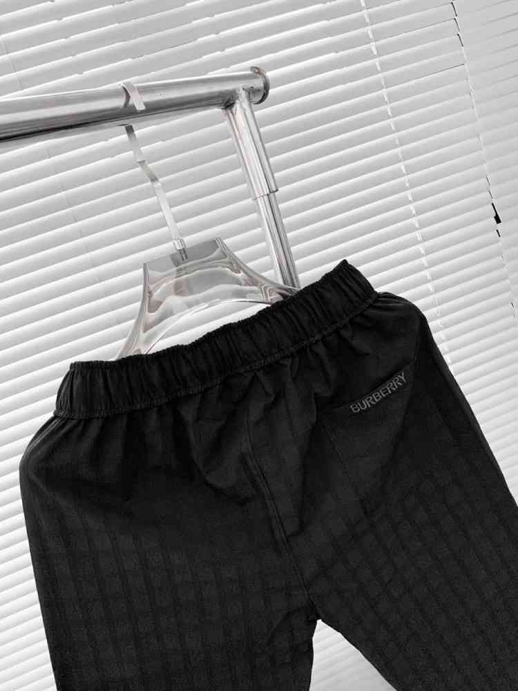 Burberry Black T-shirt Premium Quality Co-ordinates-4