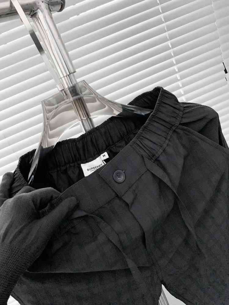 Burberry Black T-shirt Premium Quality Co-ordinates-7