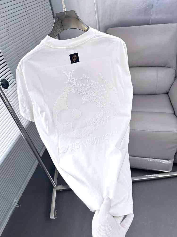 Louis Vuitton White Embroidery Logo Premium T-shirt-thumb-5