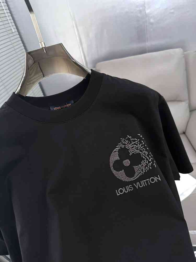 Louis Vuitton Black Embroidery Logo Premium T-shirt-thumb-3